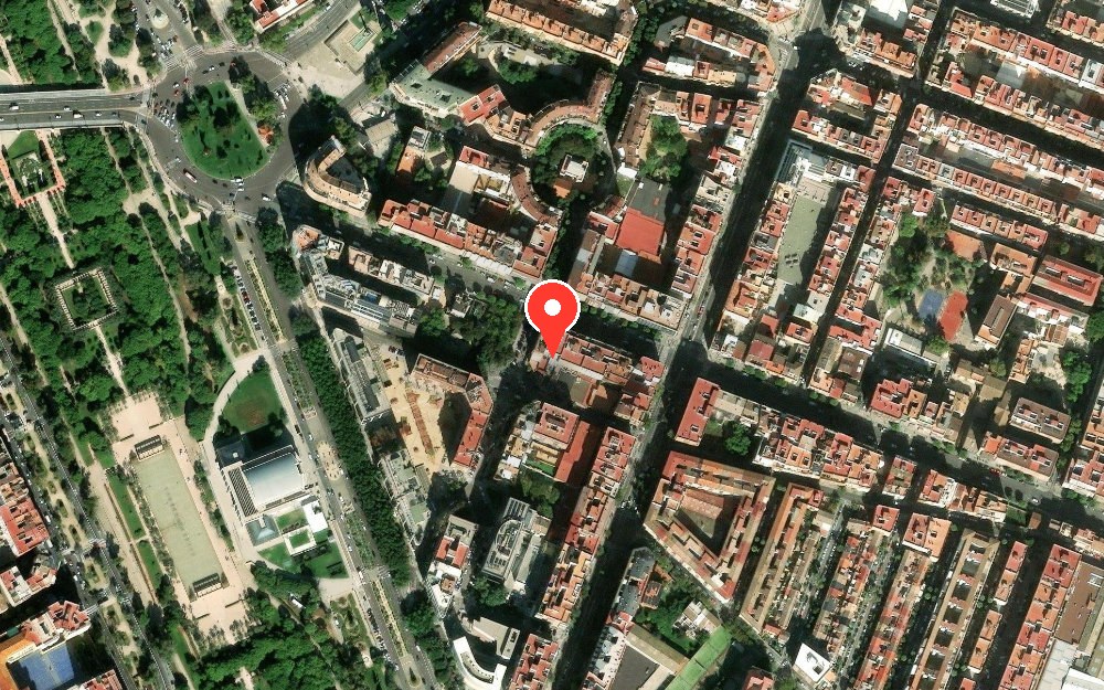 Magnat Premium Car Wash · Avinguda del Port 34, València (vista satélite)